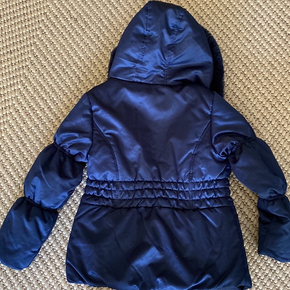 Rothschild Girls Faux Fur Puffer Jacket - Picture 9 of 9